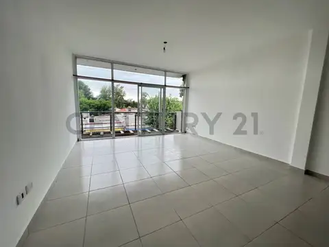 Departamento en Alquiler en Ituzaingo, $ 400.000