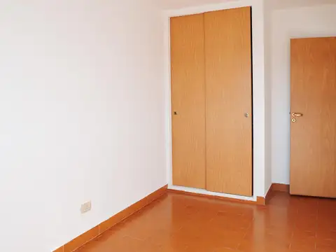 Departamento en Alquiler en Abasto, $ 650.000