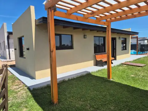 Casa 2 amb. Vta.Bo.SanJose III y IV L.O.Etcheverry