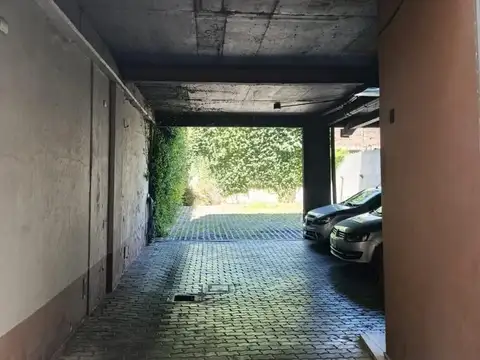 Cochera descubierta en San Martín Centro