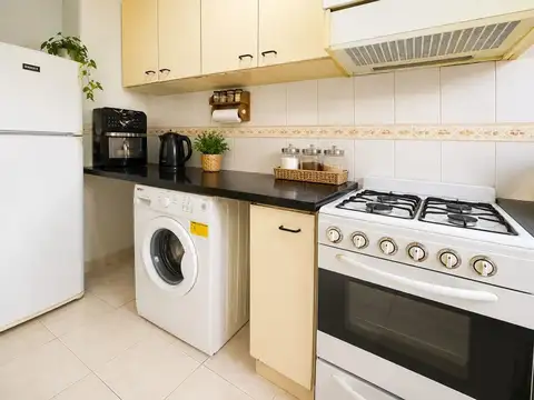 Departamento en Venta en Villa Dominico, USD 68.000