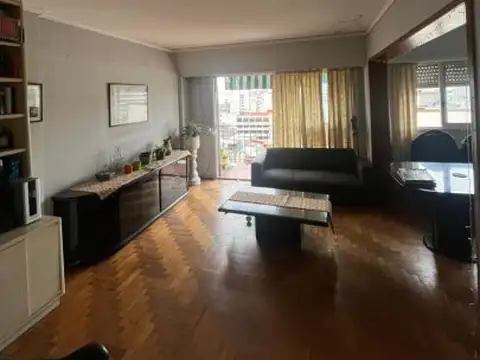 DTO. DUPLEX C/COCHERA 4 AMBIENTES EN CABA
