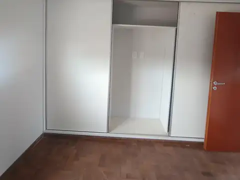 Fdo. Zuvirìa 4800, Piso 4