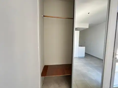 Depto Tipo Casa en Alquiler al Este
