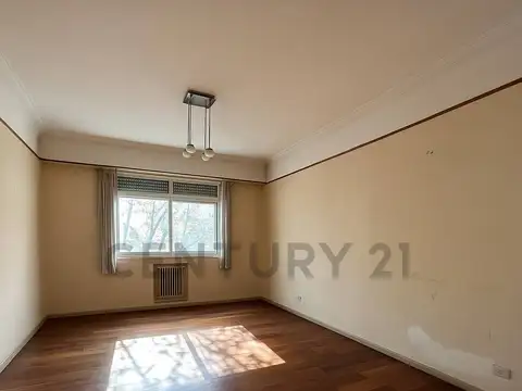 VENTA DEPTO 3 AMBIENTES CON DEPENDENCIA EN BALVANERA APTO CREDITO