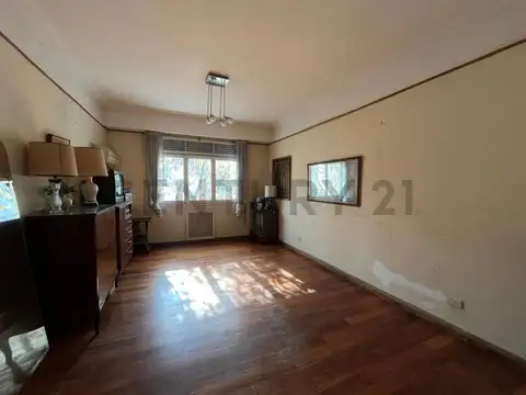 Departamento en Venta 70 años