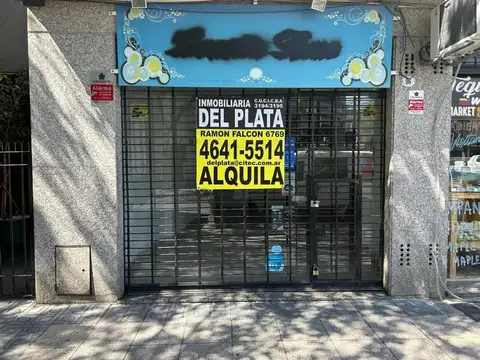 LOCAL  EN MUY BUENA UBICACION 