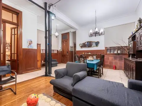 Alquiler de Departamento Tipo PH 4 Ambientes con Balcón en Balvanera