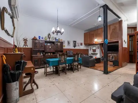 Depto Tipo Casa en Alquiler de 4 ambientes