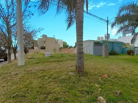 Terreno en Venta en Capitan Bermudez, USD 35.000