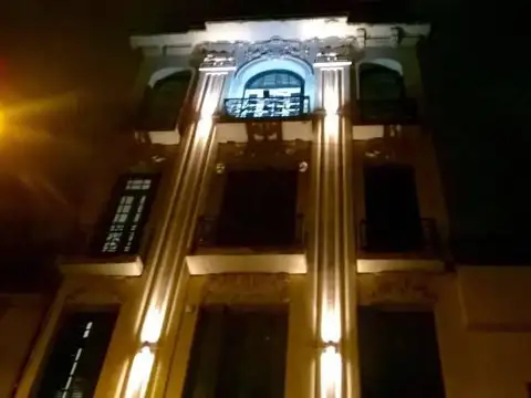 Venta de Piso Tipo PH en San Telmo