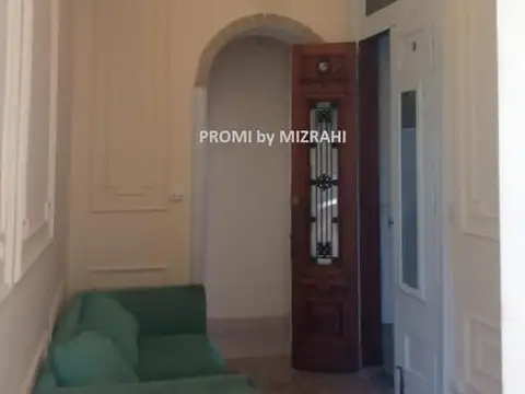 Depto Tipo Casa en Venta en San Telmo, USD 218.000