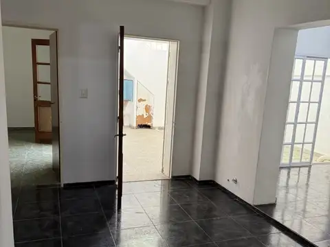 Gral Eugenio Garzon 6700