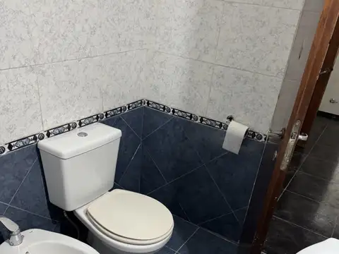 Depto Tipo Casa 4 ambientes con 1 baño