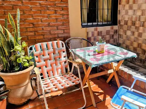 Depto Tipo Casa en Venta de 5 ambientes