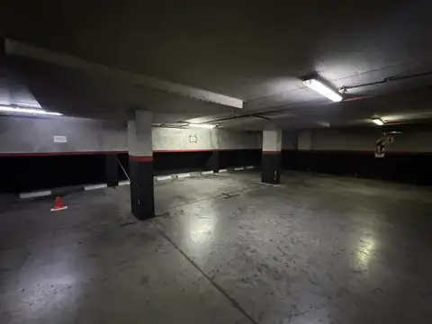 Cochera en Venta - Congreso