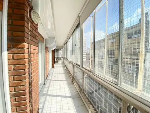 Departamento en Alquiler de 4 ambientes