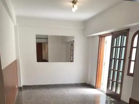 Depto Tipo Casa en Venta de 2 ambientes