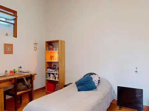 Depto Tipo Casa 4 ambientes con 2 baños