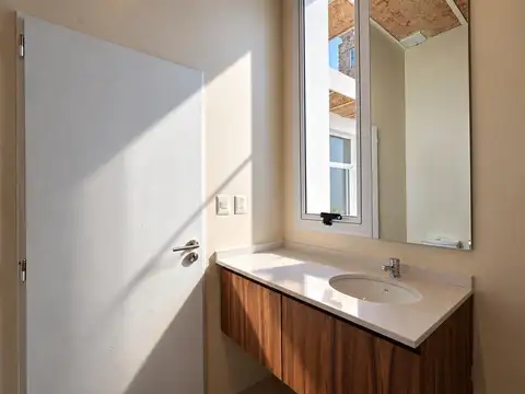 Depto Tipo Casa en Venta en Paternal, USD 159.990