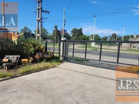 Galpón Industrial / Comercial 600 m² Frente y Salida a 2 Calles - 9 De Abril