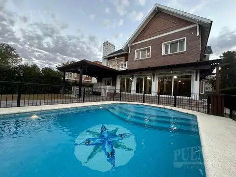 Importante casa en venta en Saint Thomas Sur 4 dormitorios   Escritorio y dependencias