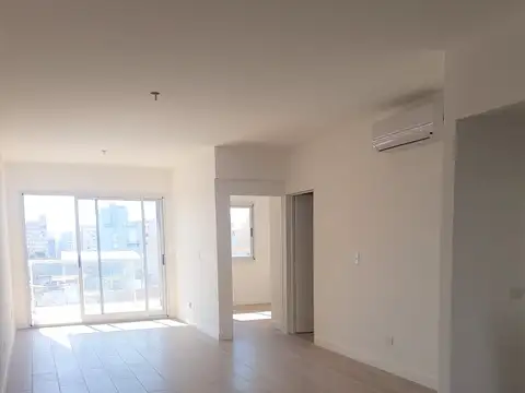 Av Independencia 2800, Piso 5