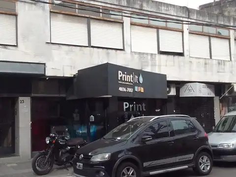 Sarmiento 100, Piso 1º