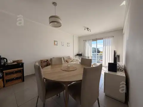 Departamento en Villa Ballester - Venta - Dos ambientes - Super Luminoso.