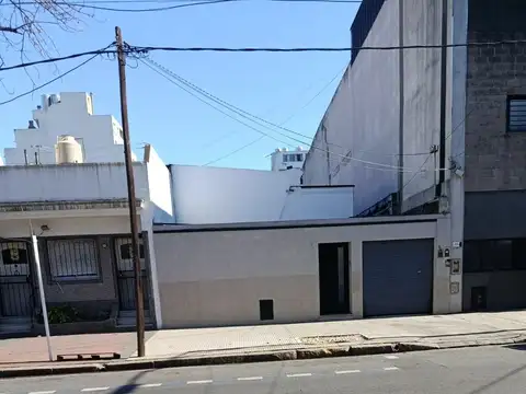 OPORTUNIDAD DESARROLLADORES: LOTE 317 M² EN MONTE CASTRO – APTO EDIFICIO USAM