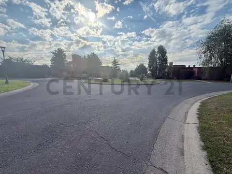 Terreno en Venta en Haras Santa Maria - Los Robles, USD 40.000