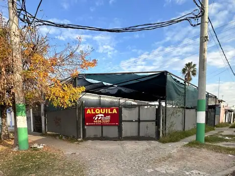 Local - Alquiler - Argentina, La Matanza - Avenida Luro 4900