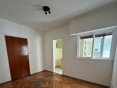 Luminoso departamento 2 ambientes en Palermo Hollywood, con lavadero independiente y bajas expensas