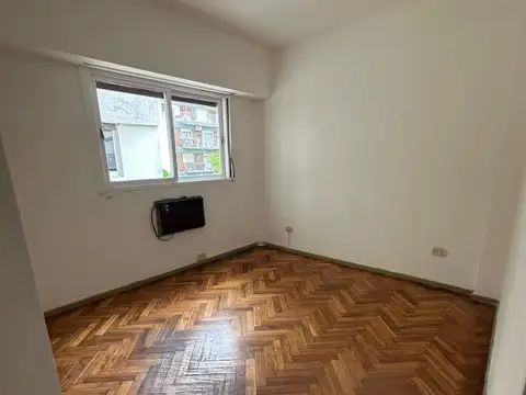 Paraguay 5200, Piso 5