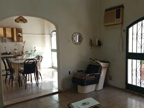 Depto Tipo Casa en Venta 61 años