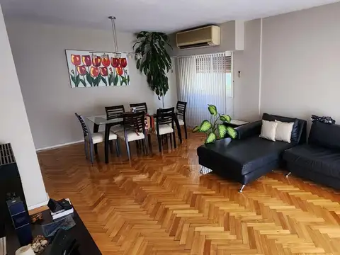 Departamento en Venta de 5 ambientes