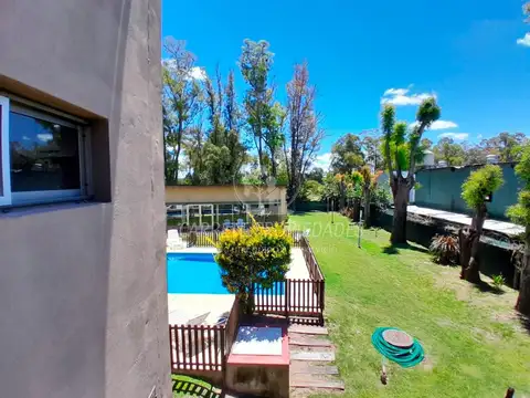 Departamento en venta de 1 dormitorio c/ cochera en Pilar 100