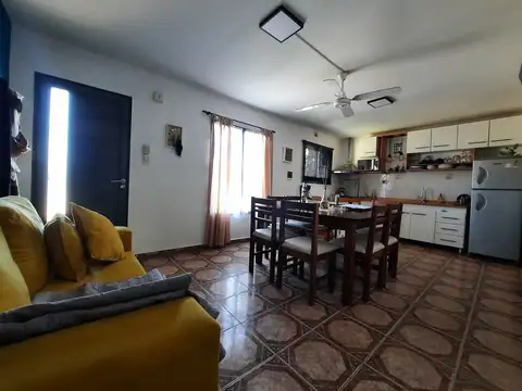ALQUILER- CASA 2 DORM.- COLONIA CAROYA