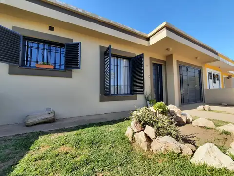 Casa en Alquiler de 2 dormitorios