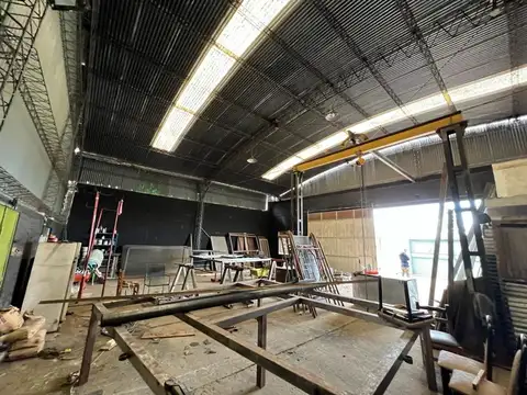 Colectora Oeste 1300