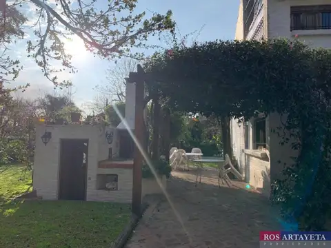 Nicolás Avellaneda  San Isidro, Provincia de Buenos Aires,