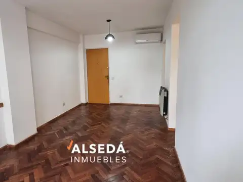 Departamento en Alquiler en Centro, $ 750.000