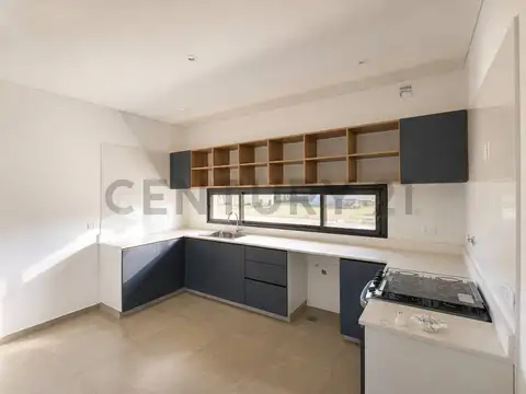 Casa en Venta en Countries y Barrios Cerrados en Escobar, USD 260.000