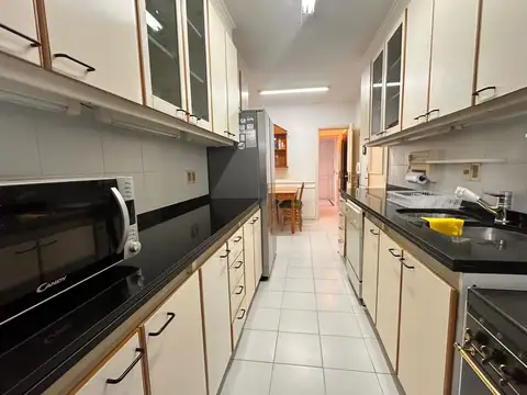 Departamento en Alquiler Temporal con 1 cocheras