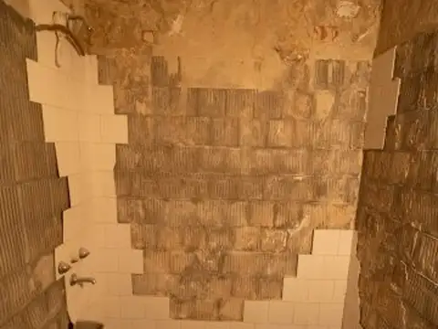 Olavarría 400 , Piso 0