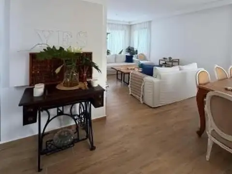 Casa en Venta en Pilar del Este - Santa Lucia, USD 320.000