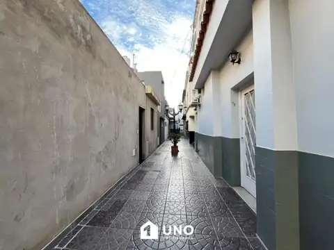 Presidente Roca 1900, Piso 01