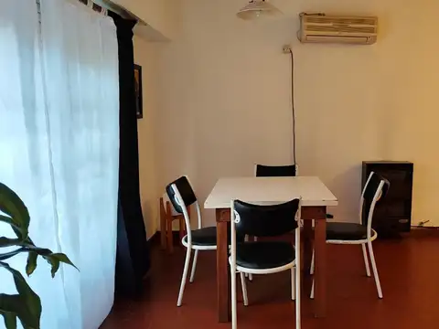 Depto Tipo Casa en Venta en Temperley, USD 81.000