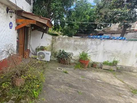 Depto Tipo Casa en Venta de 6 ambientes