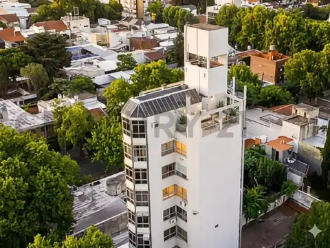 Portela 100, Piso 2